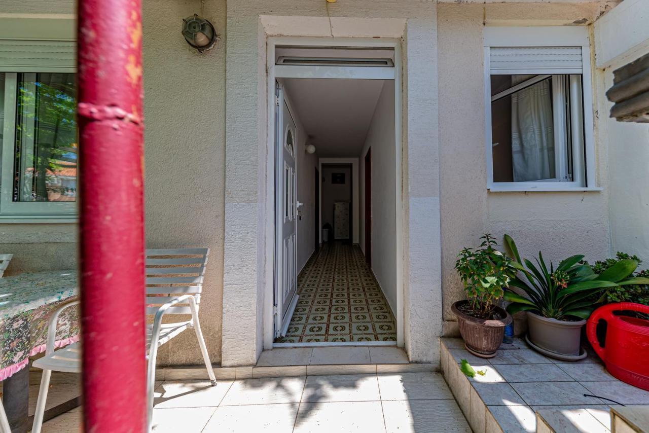 Apartment Knezevic Petrovac 外观 照片